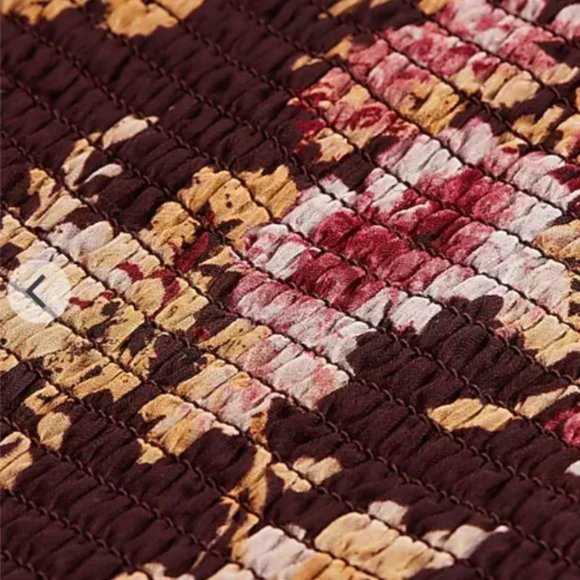 NWT Express Floral Square Neck Smocked Body Top Size XS Fall Season - Picture 8 of 8